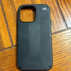 Speck iPhone 13 Pro Presidio Grip2 Phone Case.
